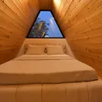 Kompleksi Turistik Dea Hotel *