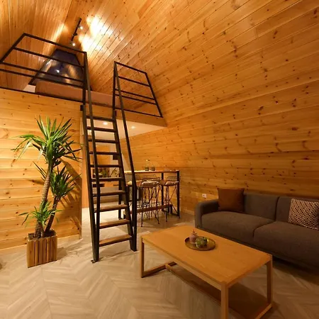 Kompleksi Turistik Dea Hotel *