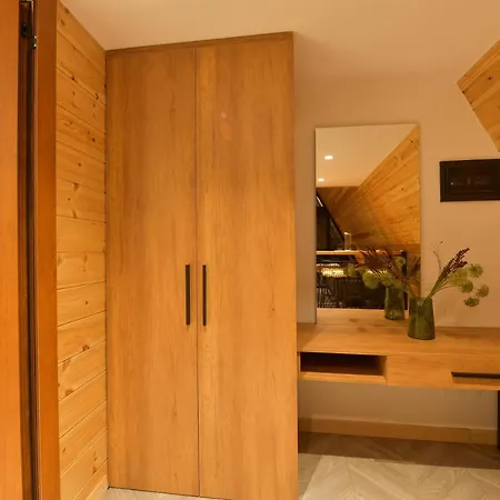 Kompleksi Turistik Dea Hotel Mjede