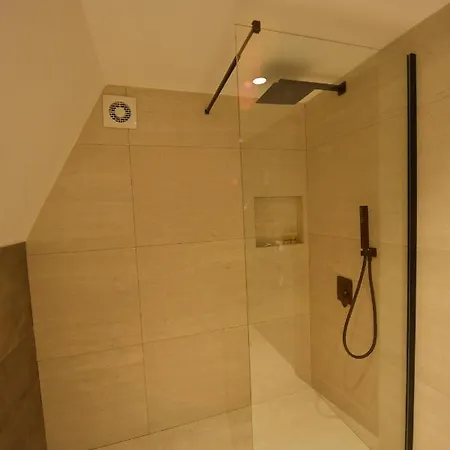 Kompleksi Turistik Dea Mjede