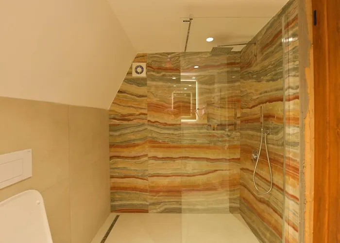 Kompleksi Turistik Dea Hotel Mjede