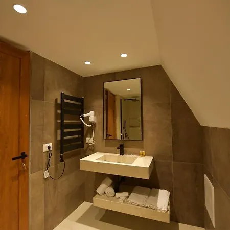 Kompleksi Turistik Dea Hotel