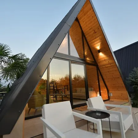 Kompleksi Turistik Dea Hotel