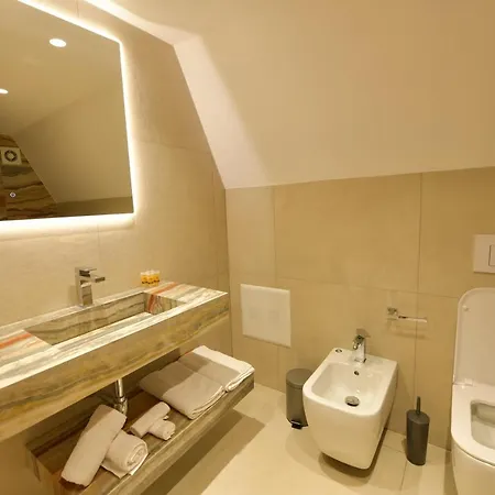 Kompleksi Turistik Dea Hotel Mjede